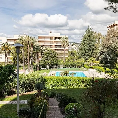 Elegant 2 Bed Apt With Pool In Juan Les Pins Antibes Exterior photo