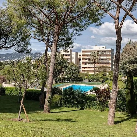 Elegant 2 Bed Apt With Pool In Juan Les Pins Antibes Exterior photo