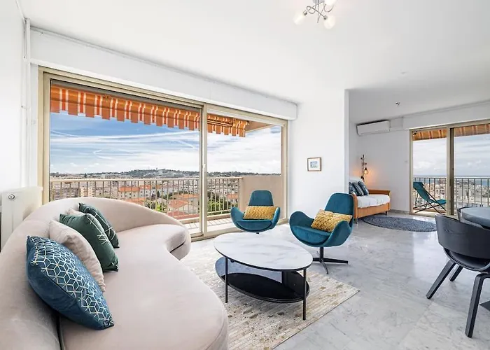 Elegant 2 Bed Apt With Pool In Juan Les Pins