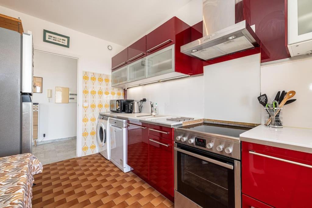 Elegant 2 Bed With Pool In Juan Les Pins Antibes