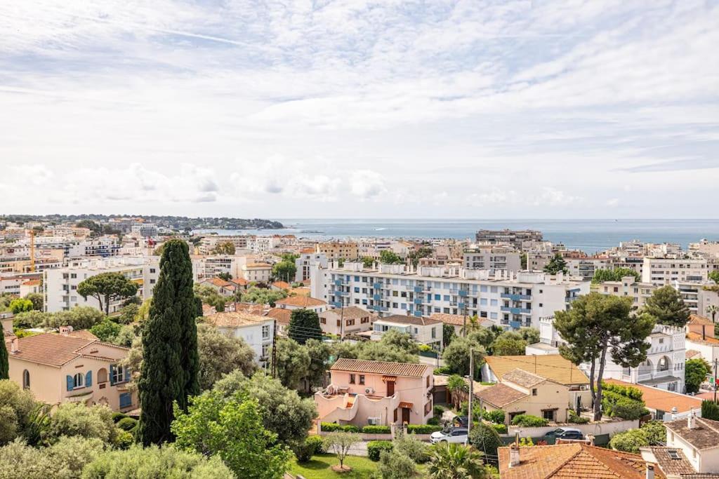 Elegant 2 Bed With Pool In Juan Les Pins *